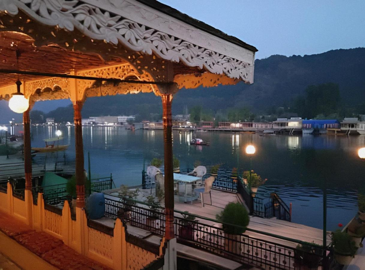 Green Heritage Group Of Houseboats Srinagar (Jammu and Kashmir) Exterior photo