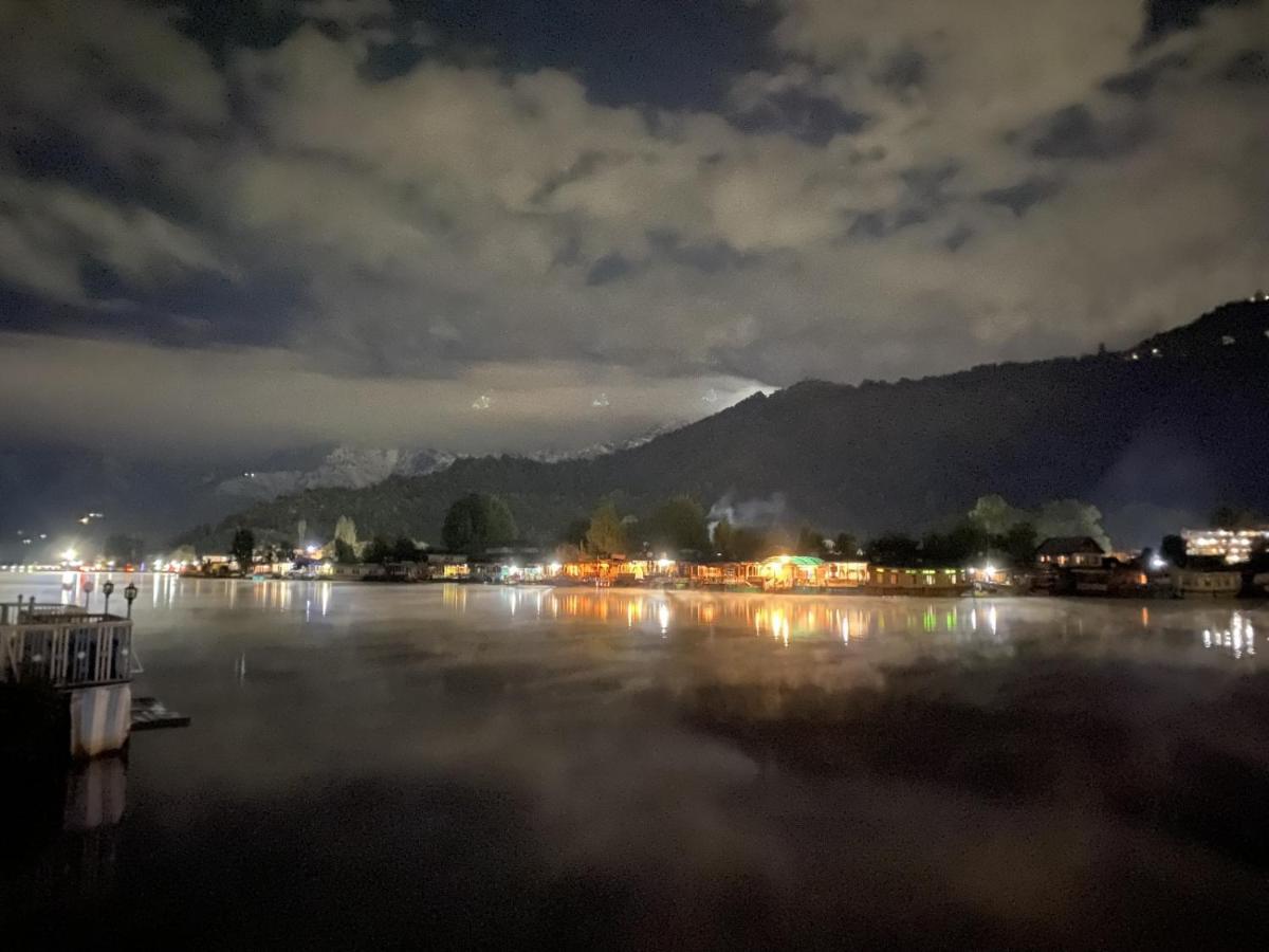 Green Heritage Group Of Houseboats Srinagar (Jammu and Kashmir) Exterior photo