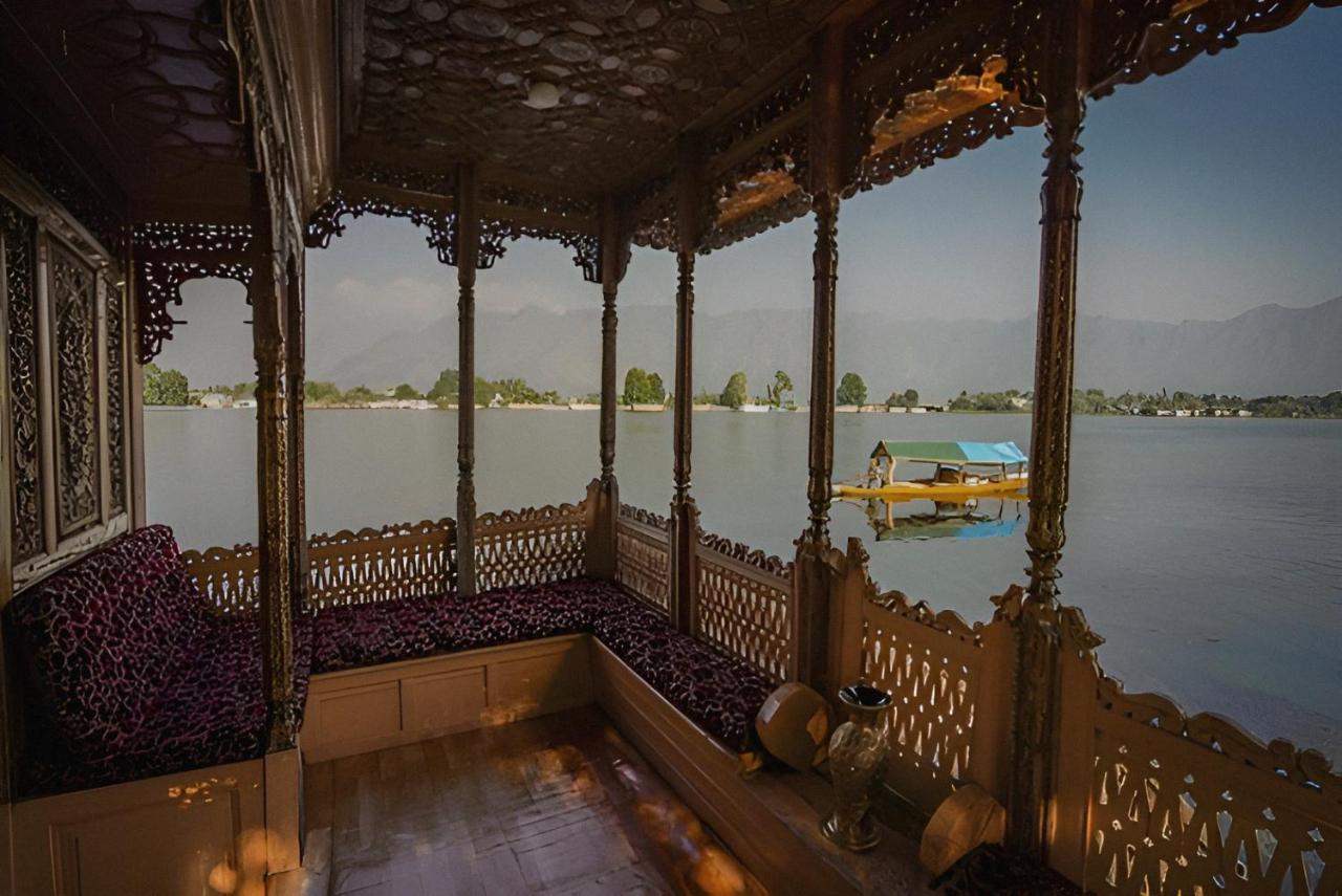 Green Heritage Group Of Houseboats Srinagar (Jammu and Kashmir) Exterior photo