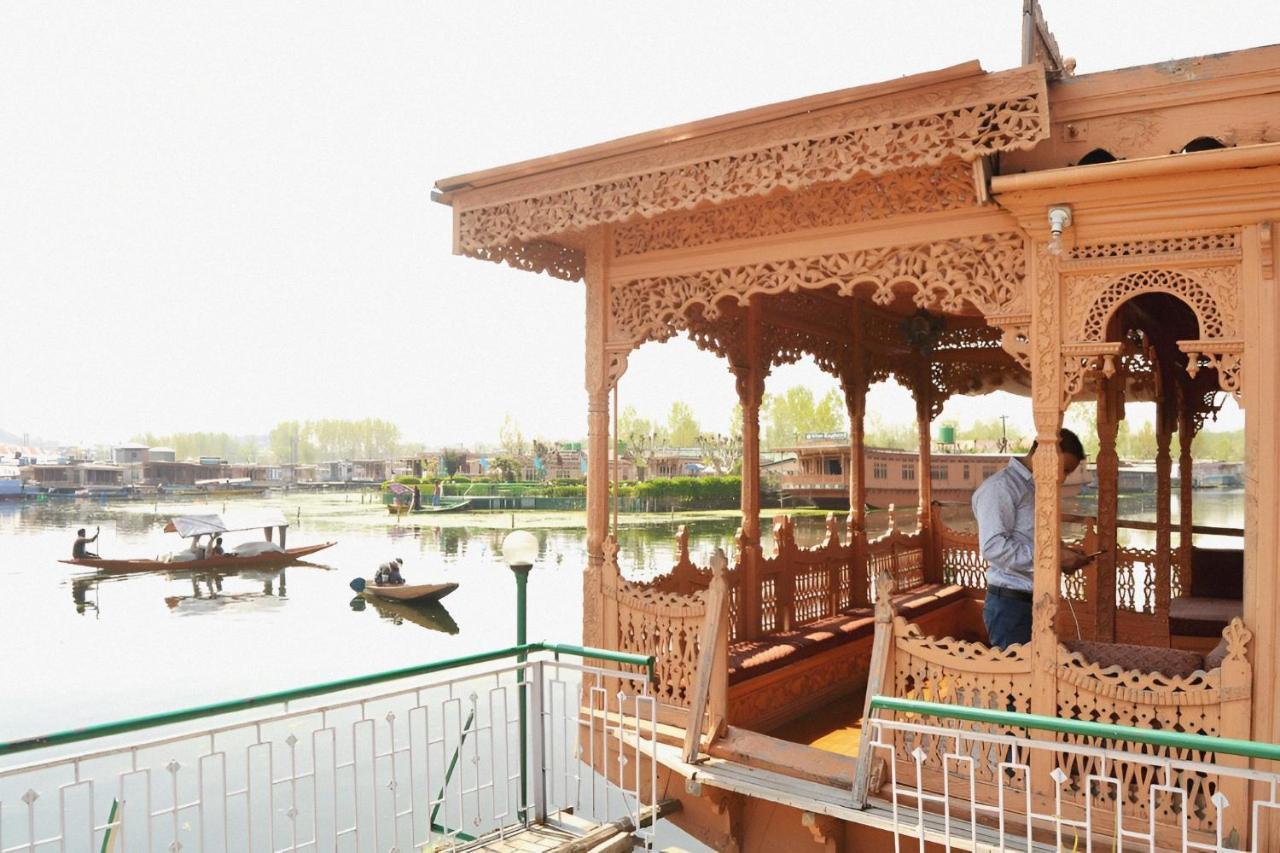 Green Heritage Group Of Houseboats Srinagar (Jammu and Kashmir) Exterior photo