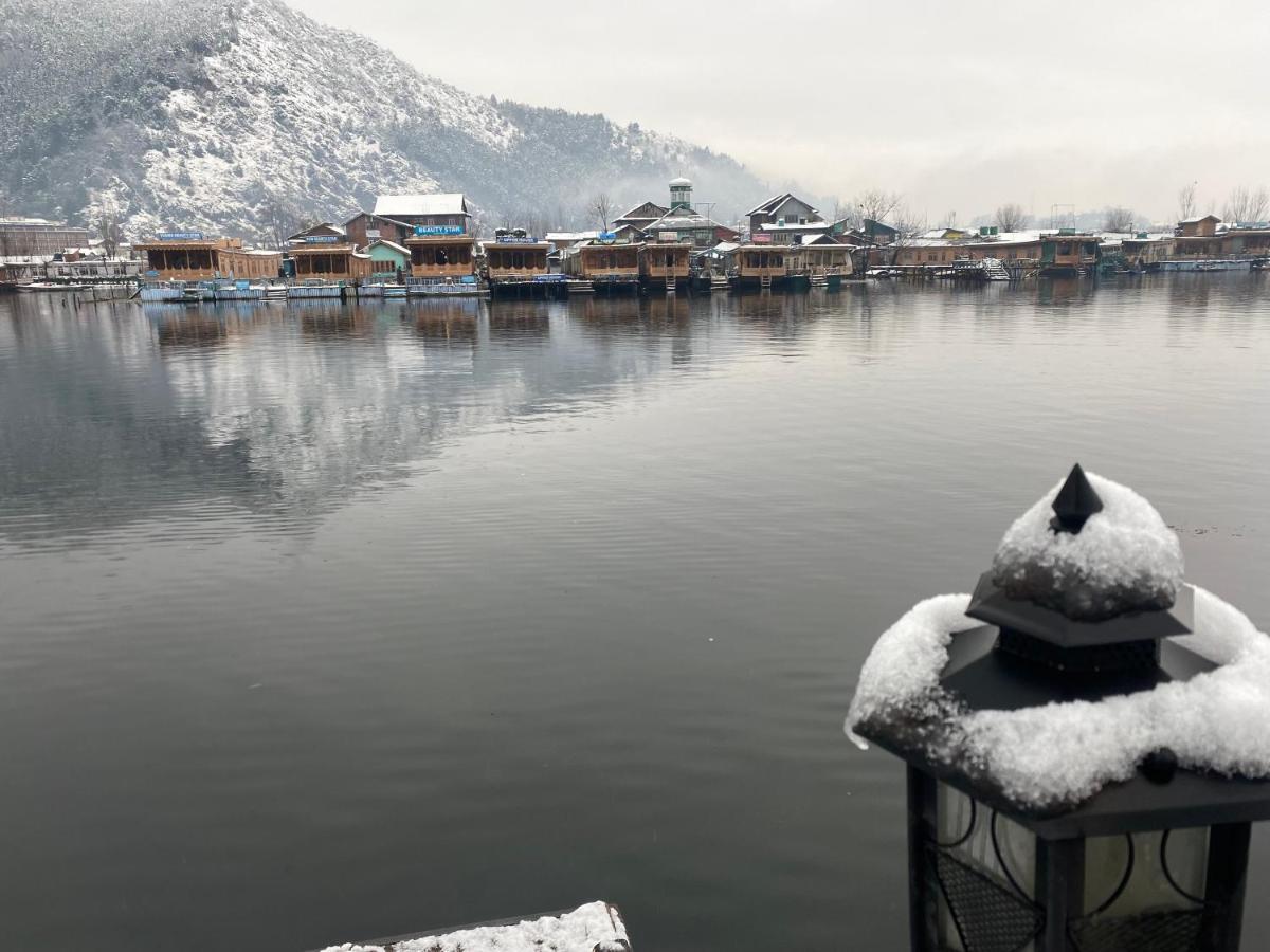 Green Heritage Group Of Houseboats Srinagar (Jammu and Kashmir) Exterior photo